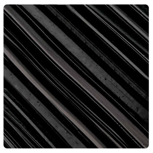 L’Oréal Paris Voluminous Panorama Mascara 701 Blackest Black - Picture 9 of 9